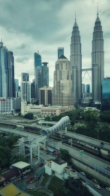 King Studio Suite Legasi Kampung Bharu View Klcc Kuala Lumpur Buitenkant foto